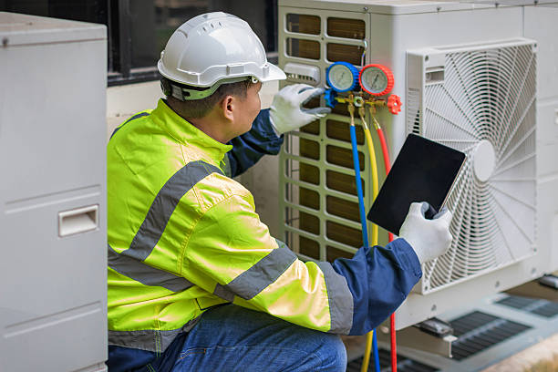 Professional Hvac Installation technician working in Storrs Mansfield, CT